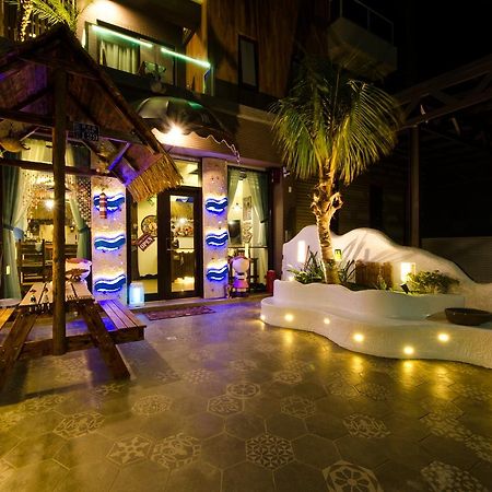 Summer Bay Inn Hengchun Old Town Exterior foto