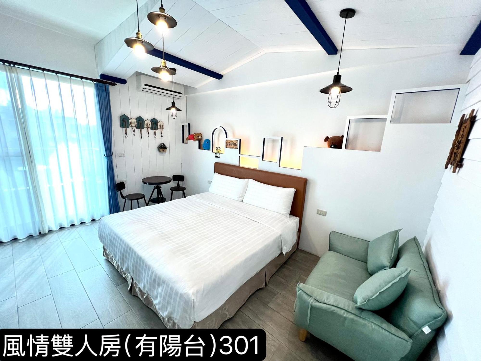 Summer Bay Inn Hengchun Old Town Exterior foto